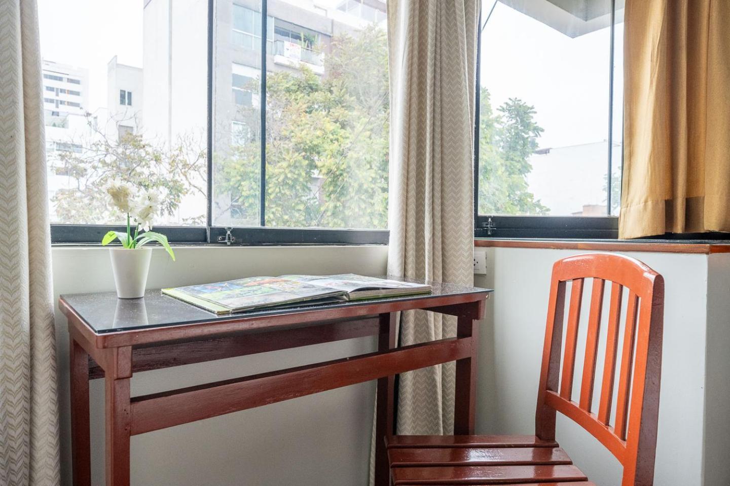 Imperial Inn Hospedaje Turistico Ліма Екстер'єр фото