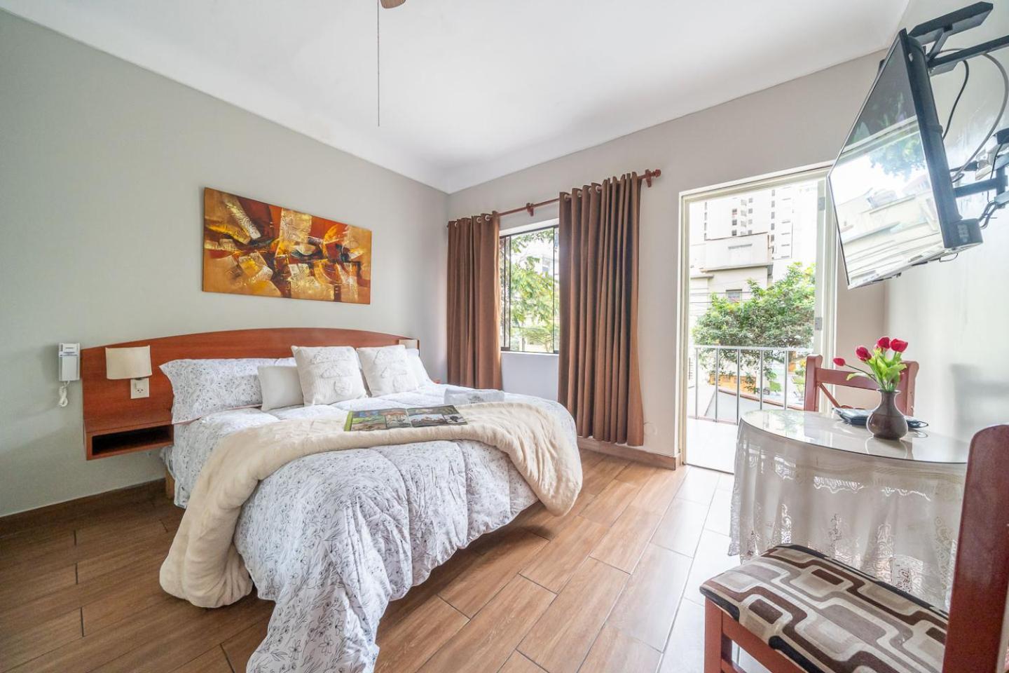 Imperial Inn Hospedaje Turistico Ліма Екстер'єр фото